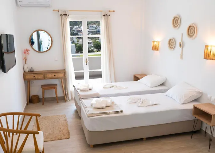 Amelia Rooms