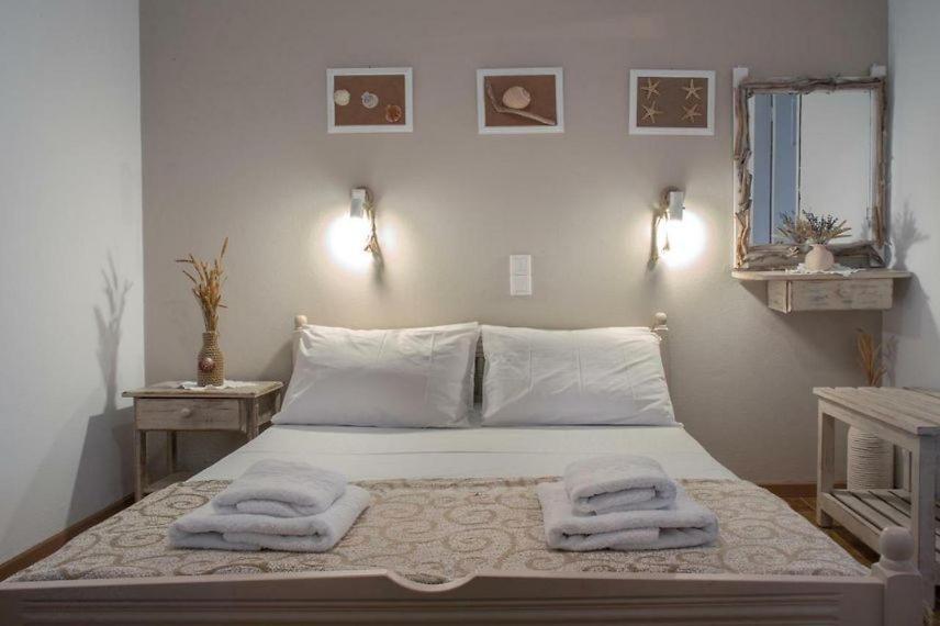 Amelia Apartment Batsi (Andros)